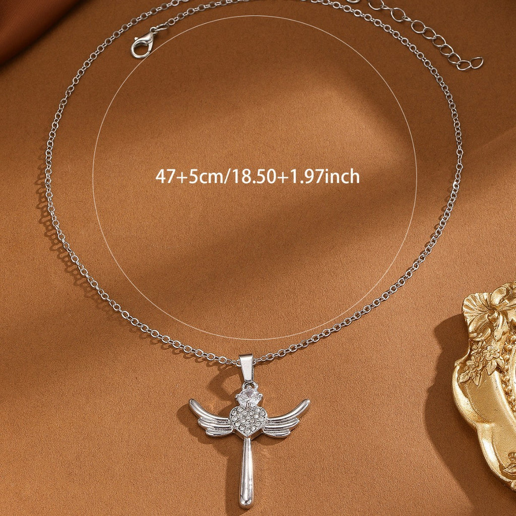 European And American New Fashion Simple Light Luxury Heart-shaped Angel Wings Pendant Clavicle Chain