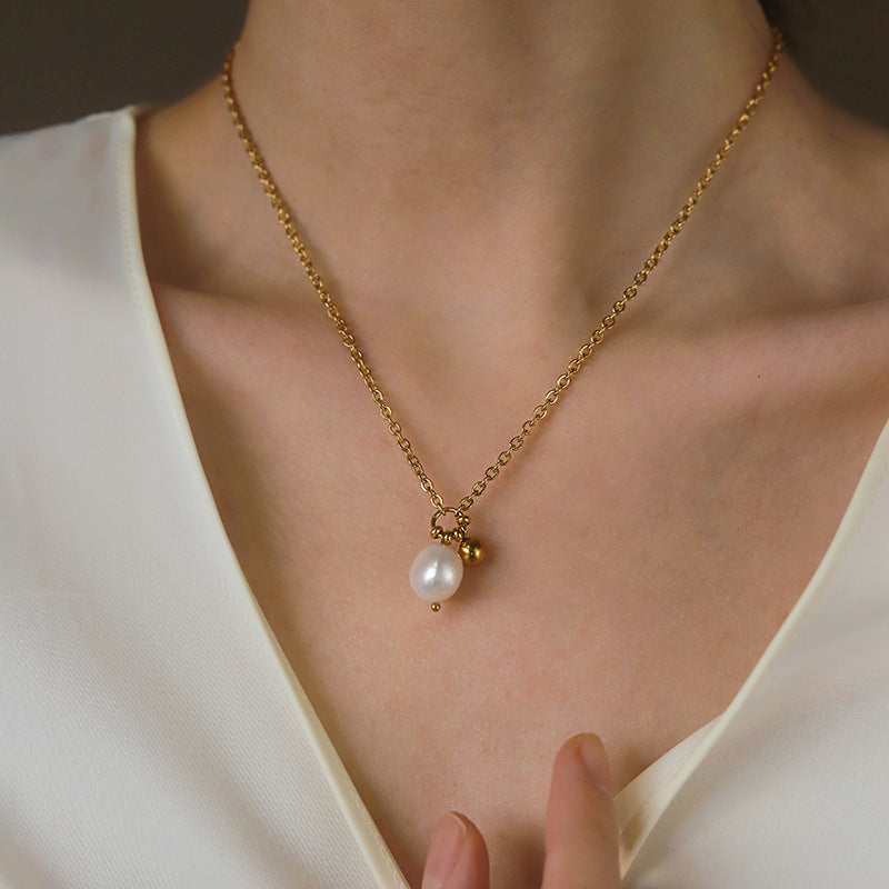 Pearl Pendant Necklace Does Not Fade