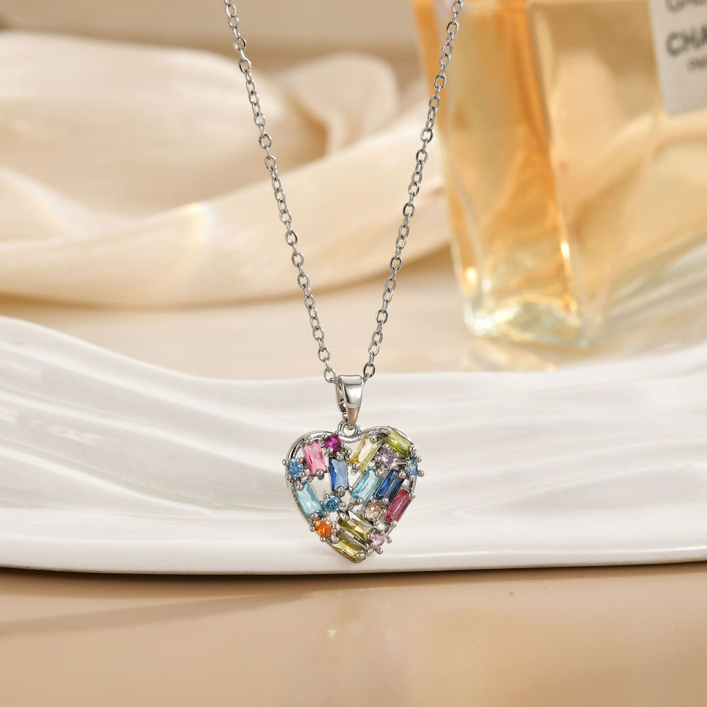 European And American New Cute Seaside Light Luxury Diamond Temperament Wild Necklace Women